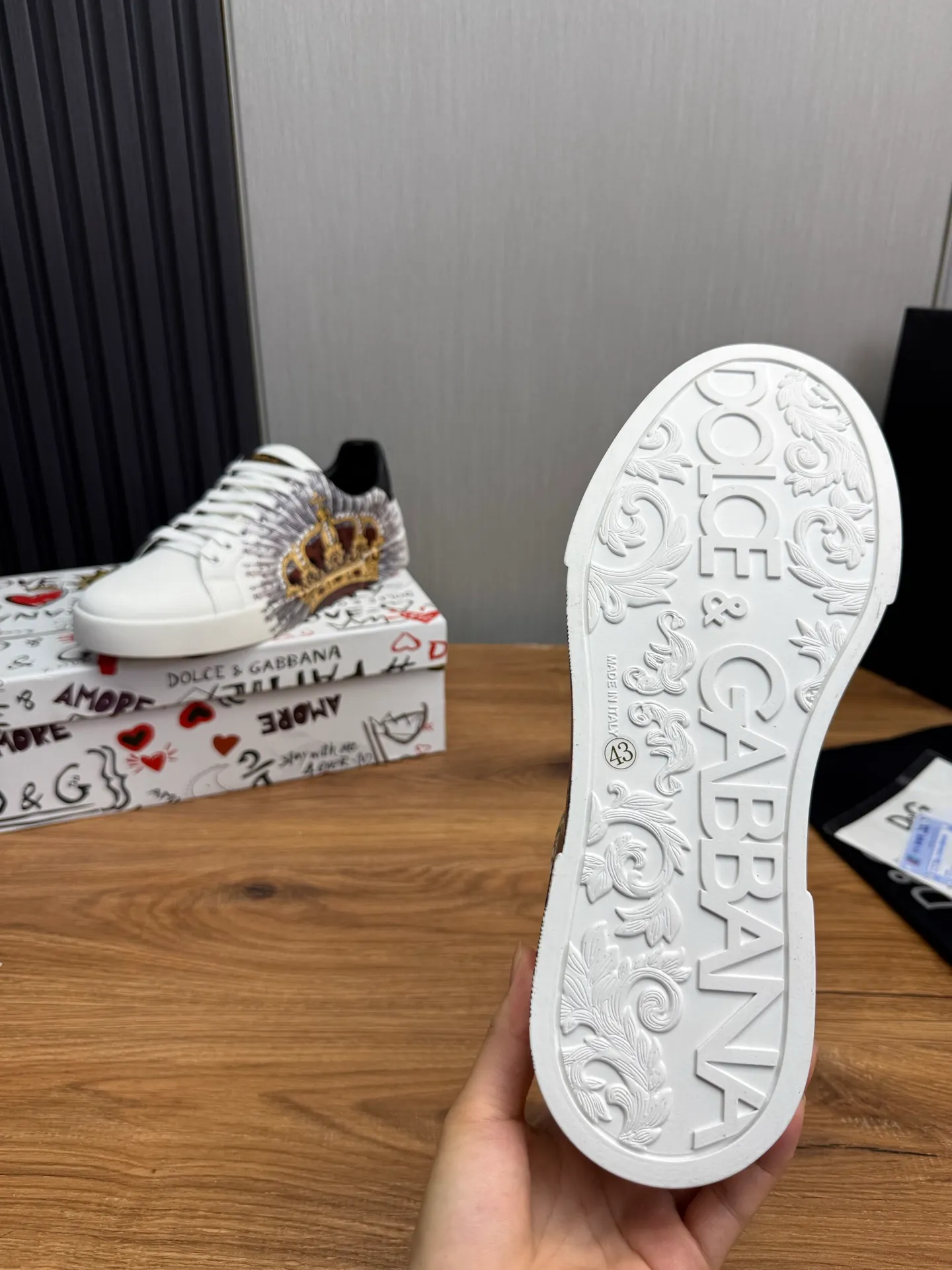 Men's men's shoes 💰480💰 Dolce & gabbana (DG) official website synchronized new models 💥1 fashion hot models: 1 Exclusive mold opening ✅Imported cowhide for the upper, unique brand style logo upper 💥Sheepskin feet 🐑Original private mold outsole ✔️36-44 (38.45 custom-made, non-refundable)